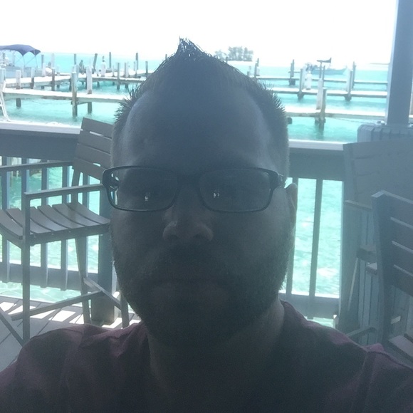 Meet your Posher, Russell - Picture 1 of 1